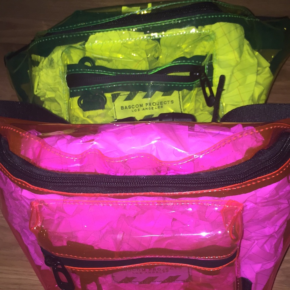 Fanny packs